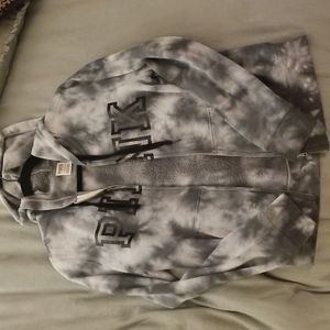 Small tye dye PINK sweat shirt.